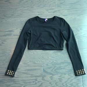 LF Heart-Shaped Open Back Crop Top